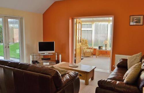 Delabole House | Summer Moon
