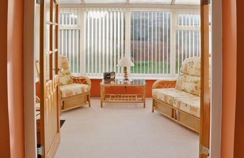 Delabole House | Summer Moon