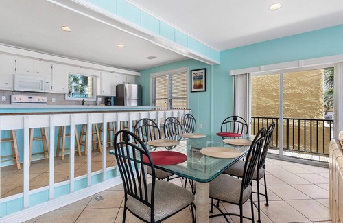 Gulf Shores House | 🥳 Summer Sale! First 2! SeaRae. 5BR Beachfront. Heatable Pool. Right on the beach! Yes!