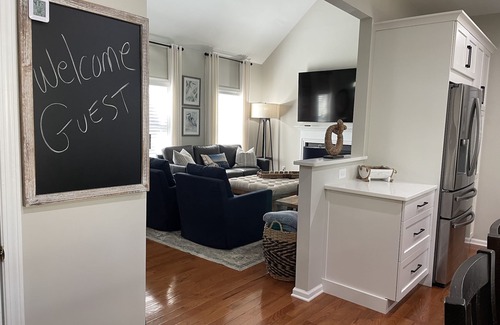 Kings Grant House | Summer time fun, beautifully renovated home