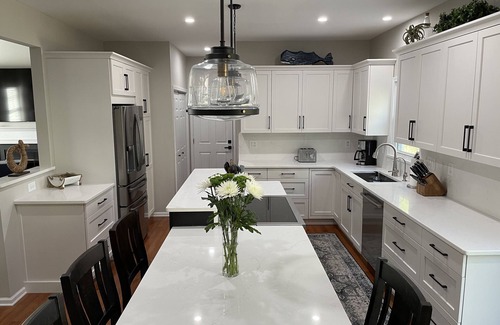Kings Grant House | Summer time fun, beautifully renovated home