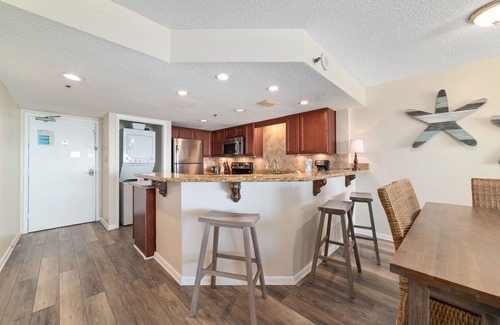 Orange Beach Condo | Summerchase 704- Beachfront, Great Amenities!