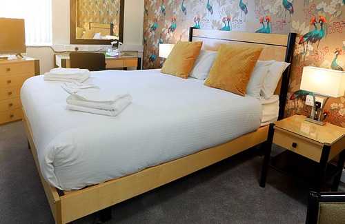 Whitehaven Hotel | Summergrove Halls