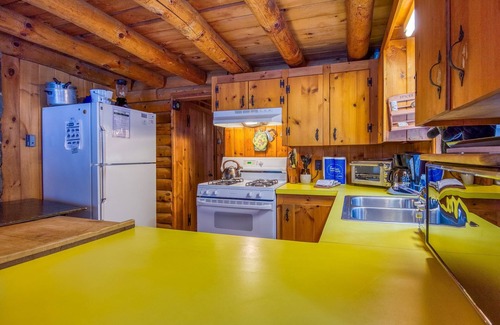 Rangeley House | Summers - Large classic cottage with sandy beach on Mooselookmeguntic Lake