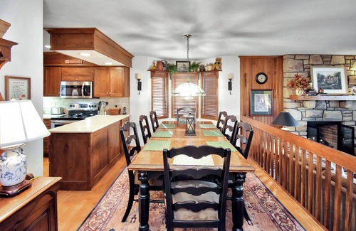Blowing Rock Condo | Summit 1 | Fireplace, Restaurant, Pool, Spa