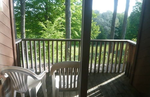 Bellaire Condo | Summit Sunsets 561 - Ski, Golf and more !