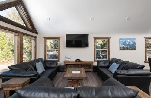 Valemount House | Summit View