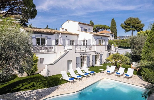 Riou - Petit Juas - Av de Grasse Apartment | Sumptuous villa - AC- 6BR- 12P- Cannes