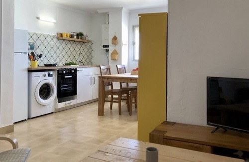 Medina-Sidonia Apartment | SUN Apartment. Bright and pleasant, with a private roof terrace.