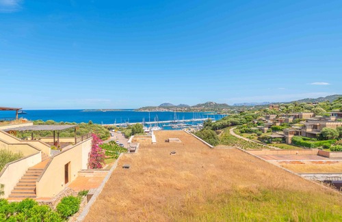 Portisco Apartment | Sun Apartment - View & Relax for Families