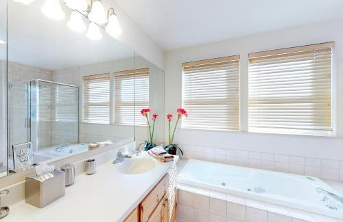 Ketchum House | Sun Bird Getaway at River Run B