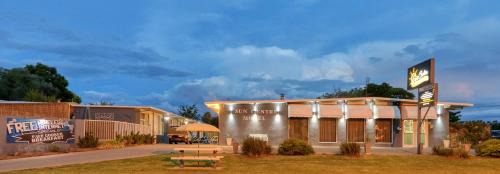 Swan Hill Hotel | Sun Centre Motel