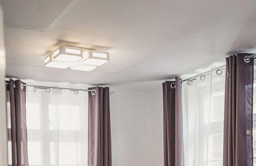 Lahr House | Sun-drenched, beautiful studio apartment (No. 2) with a great kitchen