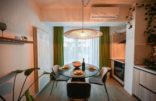 Mamaia-Sat Apartment | Sun & Fun Apartment Infinity Pool Spa Resort