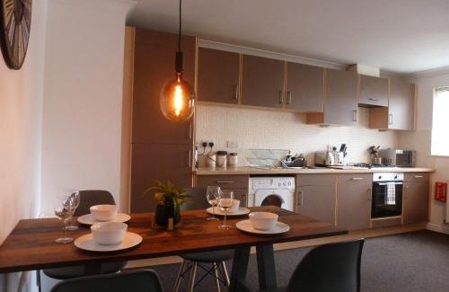 Stockton-on-Tees Apartment | Sun Gardens Luxe 2 Bed 2 Bath Apartment