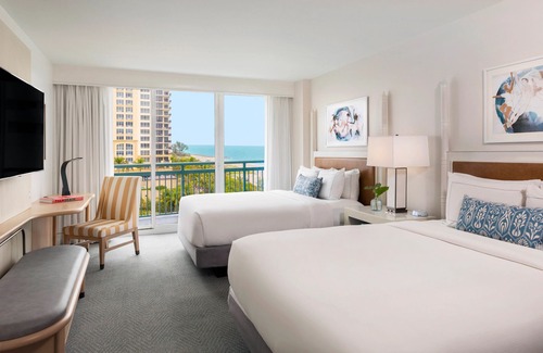 Singer Island Hotel | Sun-Kissed Shores! Outdoor Pool, Beach Access, Onsite Restaurant - 2 Units
