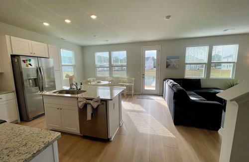 Little River House | Sun, Sand, and Golf-Minutes to the Beach! Community Pool-Game Rm-Blackstone!