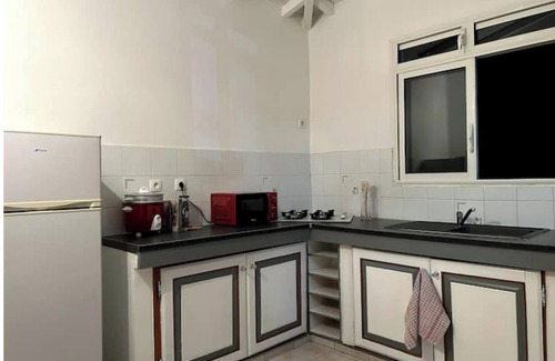 Les Abymes House | Sun Side