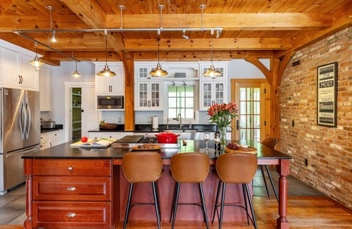 Waitsfield House | Sun-soaked, spacious post & beam home w/views, fire-pit, garage. Dog friendly!