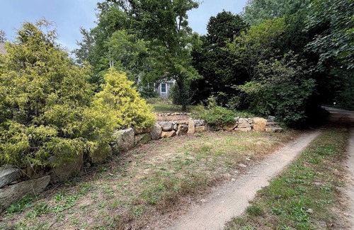 Wellfleet Cottage | Sun-Sun Chezsven Cottage: 2 bdrm house with WiFi, in peaceful Wellfleet woods