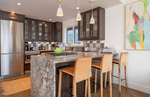 Ketchum Condo | Sun Valley, Idaho/Downtown Ketchum Penthouse/Views, Ski, Sun, Prime Location