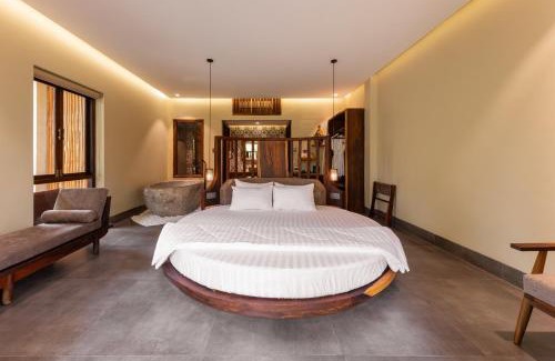 Dong Hoa Resort | Sun Village