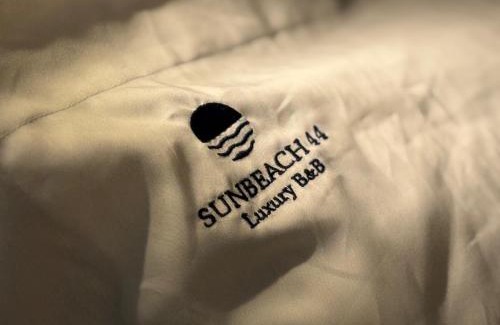 Porto Salvo Bed & Breakfast | SunBeach 44 - Luxury B&B