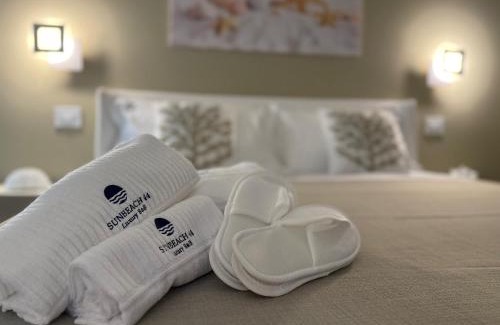 Porto Salvo Bed & Breakfast | SunBeach 44 - Luxury B&B