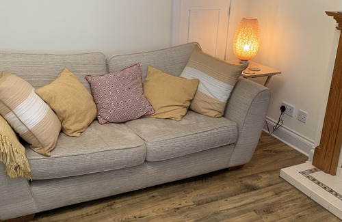 Leuchars Cottage | Sunbeam Cottage, Nr St Andrews