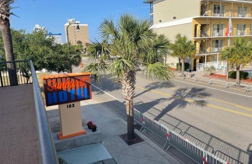Downtown Myrtle Beach Hotel | Sunburst Hotel