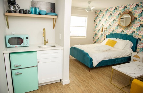 Indian Shores Hotel | Sunburst inn The Classic - Room 2