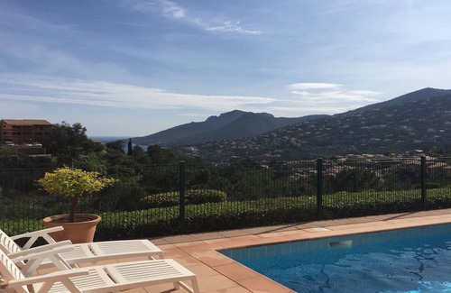 Theoule-sur-Mer Apartment | SUNCOAST Les Terrasses de l'Estérel Théoule sur Mer - sea vue, pool, wifi, .