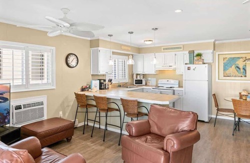 Caine Woods Condo | Sundance 301 | 3BR 2BA Ocean Side Condo by Ocean
