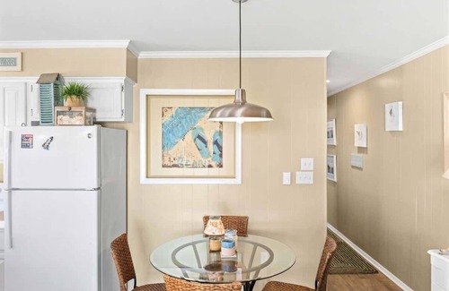 Caine Woods Condo | Sundance 301 | 3BR 2BA Ocean Side Condo by Ocean
