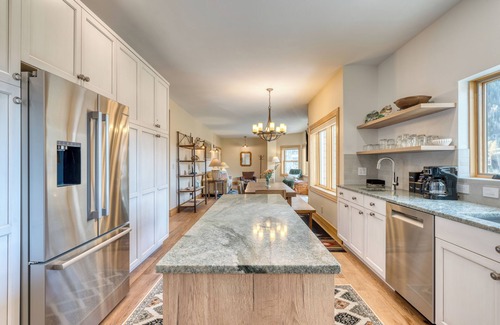 Telluride House | Sundance Condos 202 by AvantStay | Great Condo in Telluride Close to Downtown
