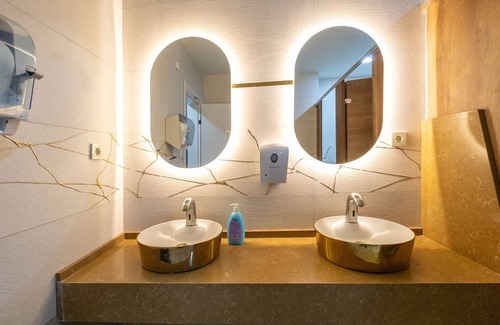 Kadnlar Denizi Mahallesi Hotel | Sunday Beach Hotel