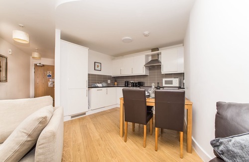 Sunderland City Centre Apartment | Sunderland City Centre Luxury Apartment with Balcony, Park and City centre views