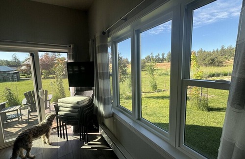 Winthrop House | Sunflower Resort Arnica Cabin ~ King/Queen