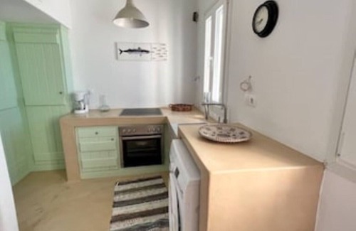 Isternia House | Sunflower Tinos House