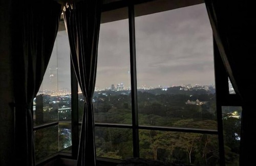 Kuala Lumpur City Centre Apartment | Sunflowerhome/2kmbukitbintang/300m mrt/luxuryfclt