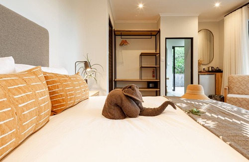 Hluhluwe Cabin | Sungulwane Private Game Lodge