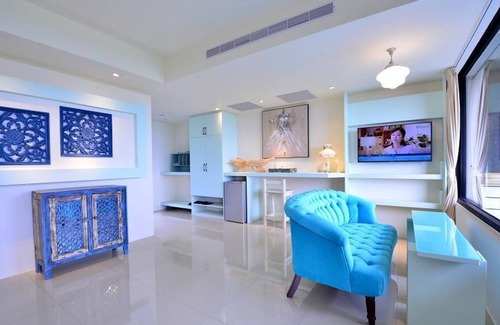 Chenggong Bed & Breakfast | Sunlight Gallery landscape B&B