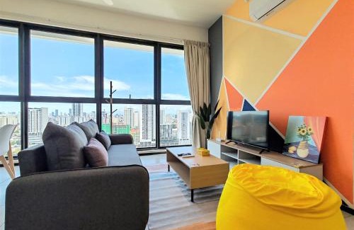 George Town Apartment | Sunlit Minimalist Suite, 7 Pax at Urban Suites Georgetown by SuperStay