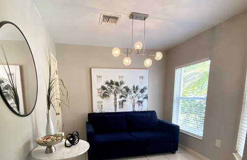 Port Charlotte Villa | Sunny 2BD 2BA Villa w/ All Amenities and Nearby Shops
