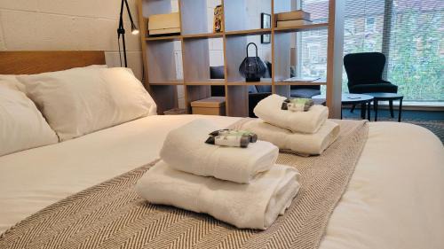 Brockley Apartment | Sunny and spacious studio near the station