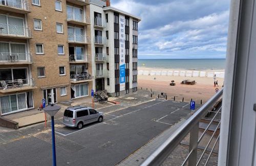 Koksijde-Bad Apartment | Sunny Bells 0102 R-141