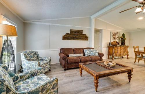 St. James House | Sunny Bolivia Home with Spacious Yard!