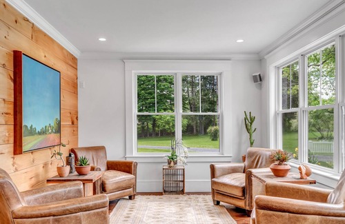 Quechee House | Sunny Brae Farm - Luxe 7 bedroom Quechee Farmhouse