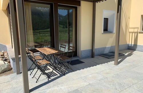 La Punt-Chamues-ch Apartment | Sunny Chesa Arnica 1