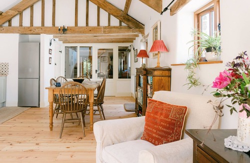 Saint Gennys House | Sunny Coastal Barn
